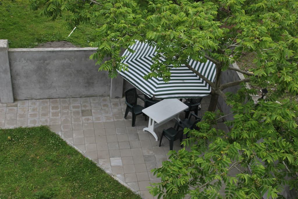 Guest House Kobuleti Exterior photo